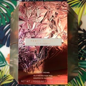 Fenty Beauty Fairy Bomb Glittering Pom Pom